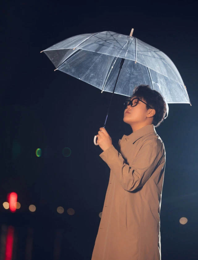 盘点歌手王靖雯的七首经典歌曲，歌词里满是故事，你最喜欢哪一首