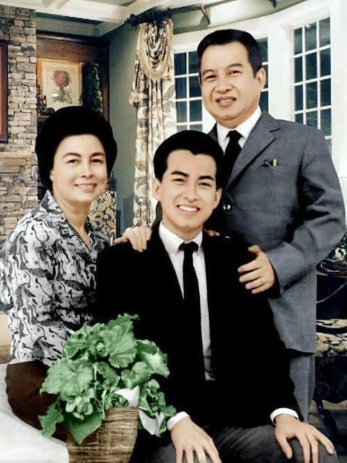 西哈努克的狗是历史见证，跟着主人颠沛流离，还被波尔布特软禁过