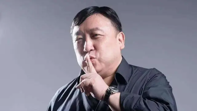 王晶谈《新倚天屠龙记》选角：大家说不要小鲜肉，现在又嫌年龄大