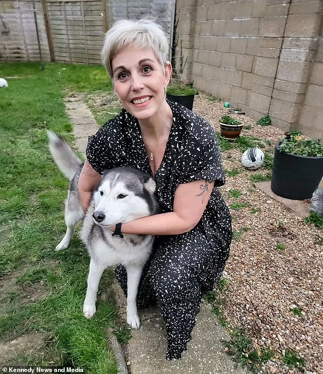 英国一只哈士奇“闻出”主人身患癌症不断提醒，终使主人及时治疗