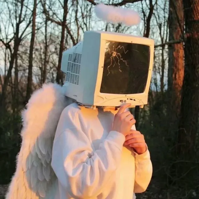 “面包狗也会喜欢的沙雕头像”