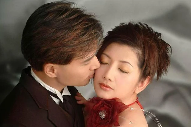 “最美赵敏”刘玉璞：父母不疼丈夫不爱，出租屋内病发身亡无人知