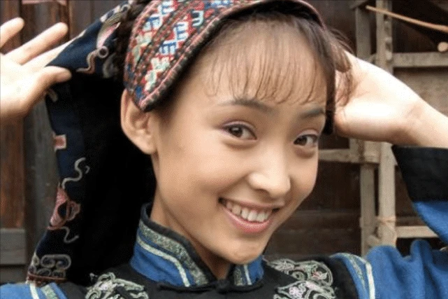 演员白静和情夫联手，骗取丈夫巨额钱财，千万豪宅也难买美人心？