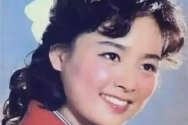 为了事业失去丈夫，一辈子无儿无女，如今的张瑜有钱也有遗憾