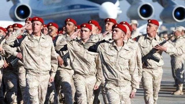 4月12日俄乌冲突进展，俄罗斯开始全面打击亚速营，乌军拍手叫好