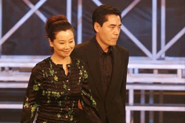 “视后”赵奎娥：为了爱40年专心当贤妻，丈夫直言我太太不比我差