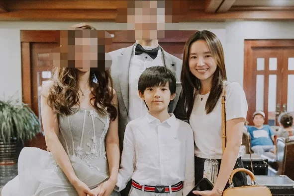 董洁13岁儿子罕露面！大长腿高颜值十分抢眼，五官像极了潘粤明