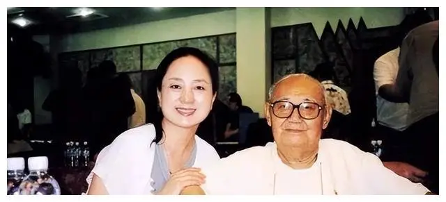 火了一个时代的“北影三朵金花”，40年后差距明显，张金玲最苦