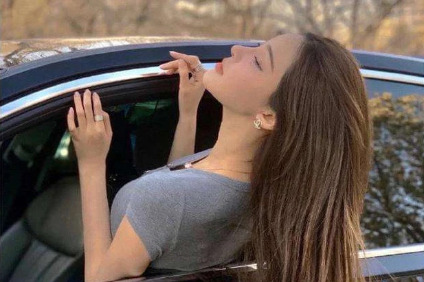 汪小菲张颖颖聊天记录曝光，求女方留下孩子，大S的10年算什么？