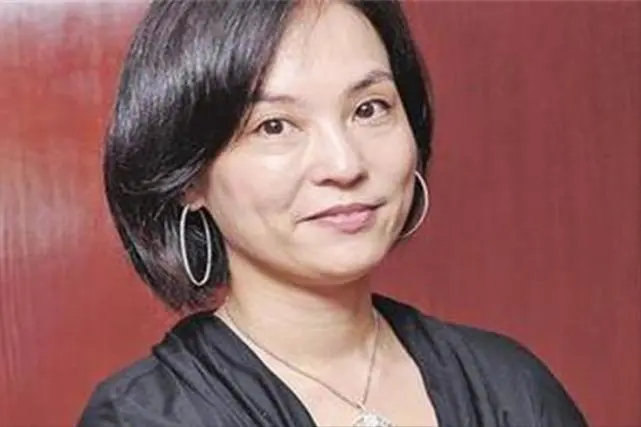“风流尼姑”释智定：白天耍心机贪墨钱财，晚上同男人醉生梦死？
