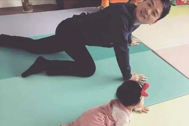 京东掌门人刘强东，上节目公开承认有4岁儿子，生母是谁至今不详
